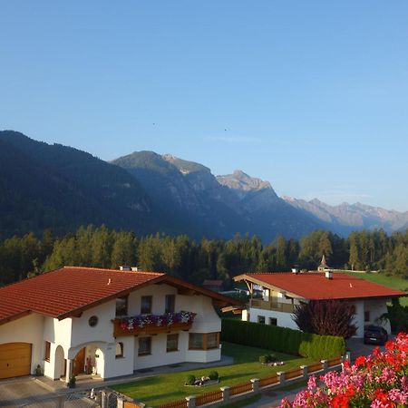 Alpen Gasthof Apartments Hohe Burg Trins Exterior foto